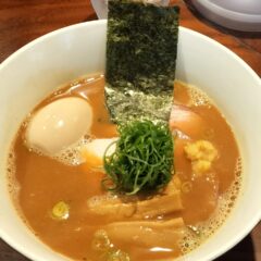 練馬駅から北東すぐ！ミシュランガイド掲載の有名店「RAMEN GOTTSU（らーめんごっつ）」の特製ラーメン感想