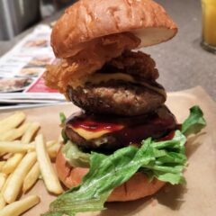 東京ミッドタウン日比谷でハンバーガーを食べたい！HIBIYA FOOD HALL「BROOKLYN CITY GRILL（ブルックリン シティ グリル）」へ